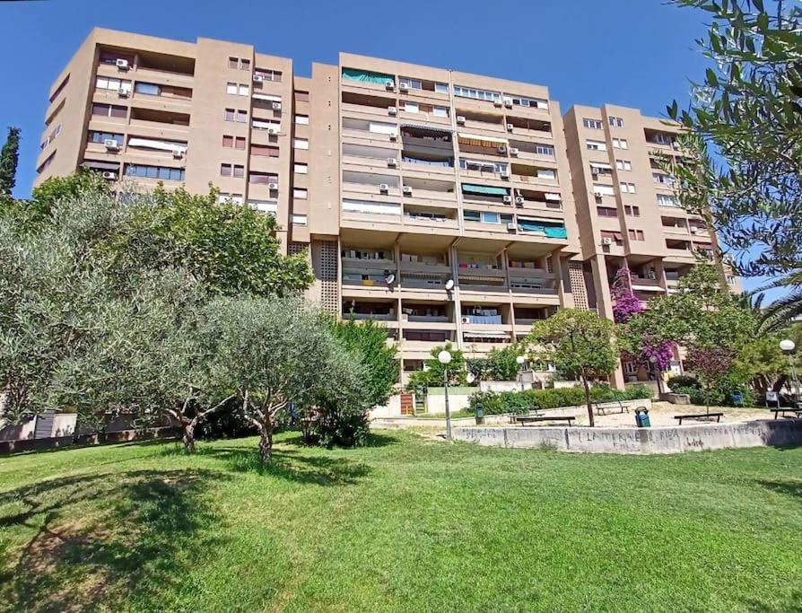 Eurit Apartment Shown In Detail Сплит Екстериор снимка